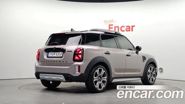 MINI Countryman 2021 thumb 2