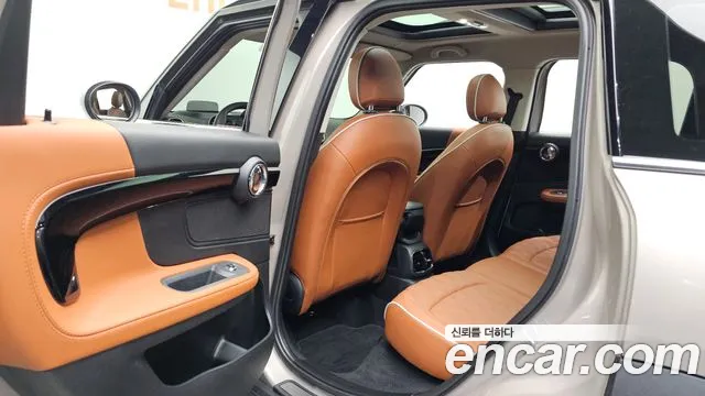 MINI Countryman 2021 thumb 11