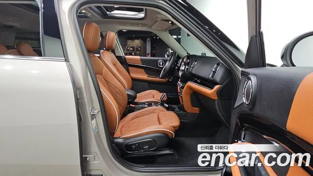 MINI Countryman 2021 thumb 12