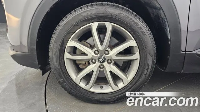 Hyundai Santa Fe 2018 thumb 5
