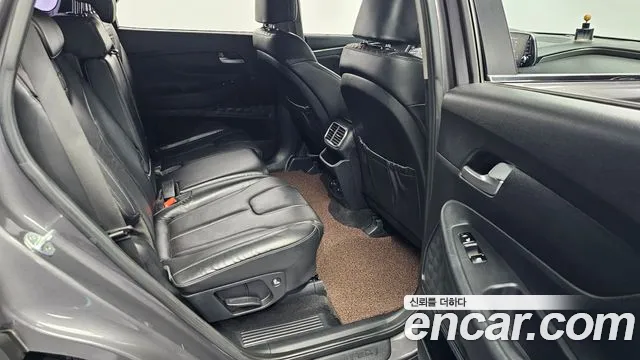 Hyundai Santa Fe 2018 thumb 12