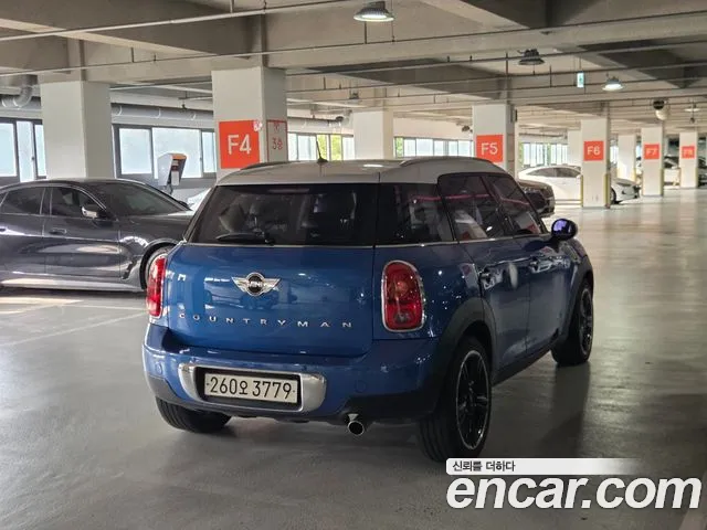 MINI Countryman 2012 thumb 6
