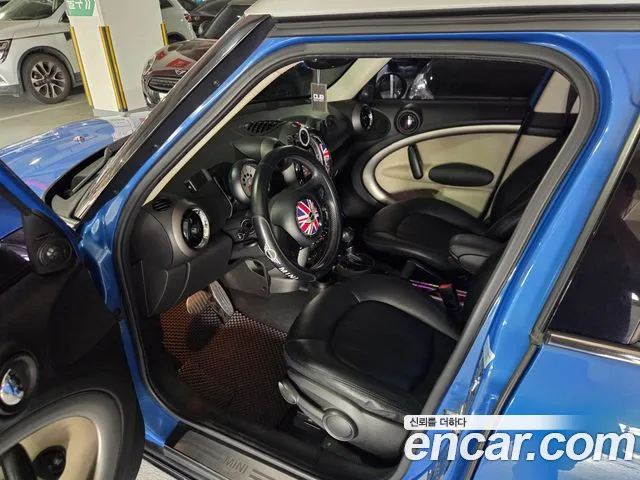 MINI Countryman 2012 thumb 7