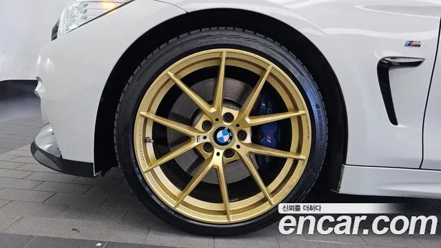 BMW 4-Series 2016 thumb 5