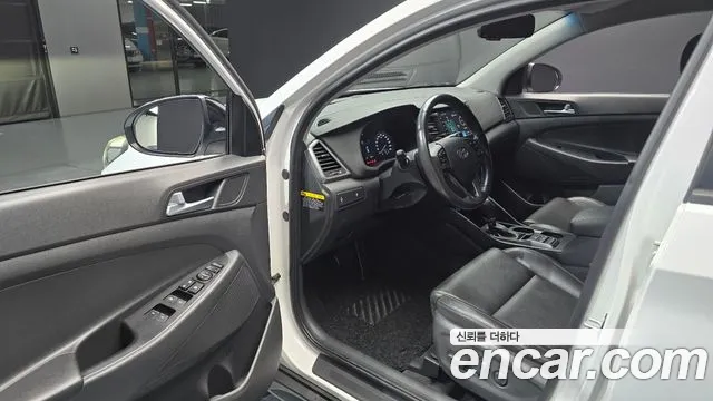 Hyundai Tucson 2015 thumb 10