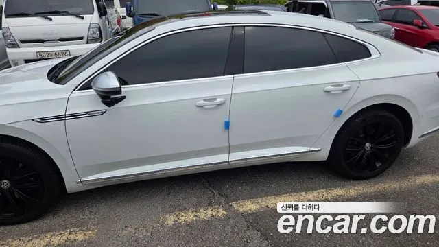 Volkswagen Arteon 2019 thumb 4