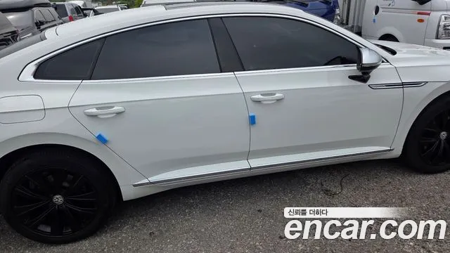 Volkswagen Arteon 2019 thumb 8