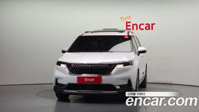 Kia Carnival 2022 thumb 3