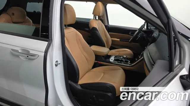 Kia Carnival 2022 thumb 12