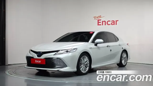 Toyota Camry 2018 thumb 12