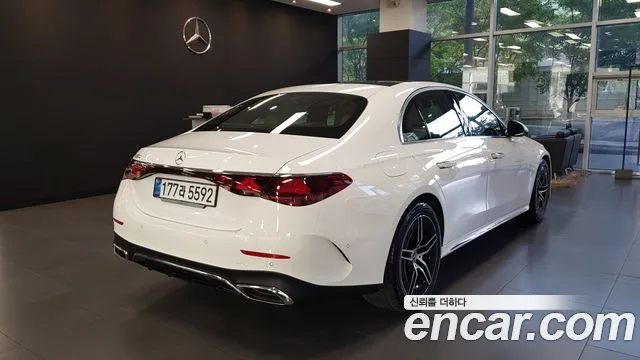 Mercedes-Benz E-Класс 2026 thumb 5