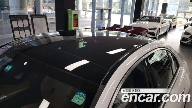 Mercedes-Benz E-Класс 2026 thumb 10