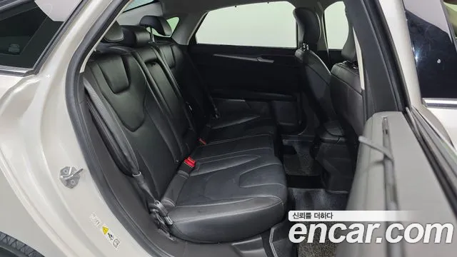 Ford Mondeo 2016 thumb 12