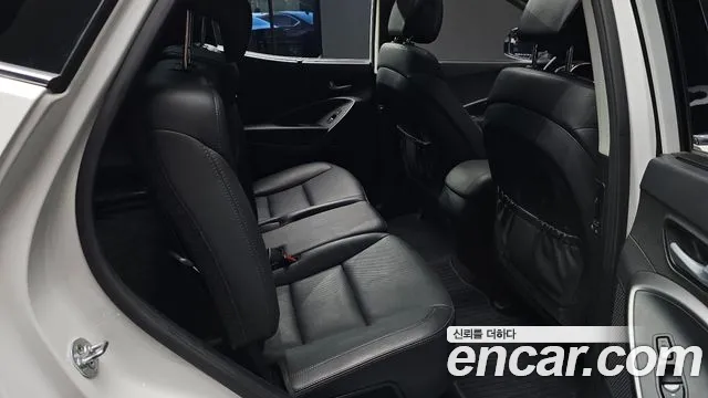Hyundai Santa Fe 2015 thumb 11