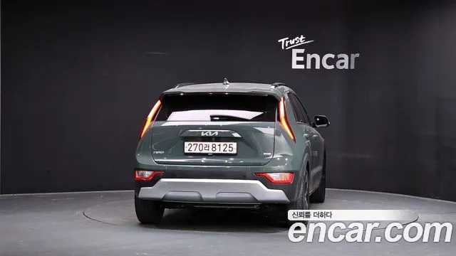 Kia Niro 2022 thumb 3