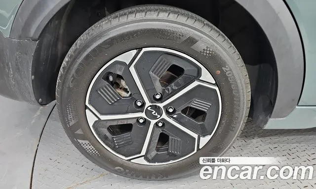 Kia Niro 2022 thumb 4