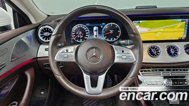 Mercedes-Benz CLS-Class 2019 thumb 12