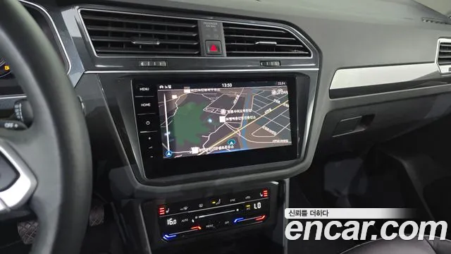 Volkswagen Tiguan 2022 thumb 12