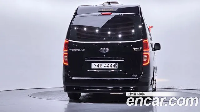 Hyundai Starex 2012 thumb 4