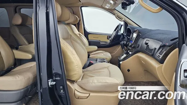 Hyundai Starex 2012 thumb 11