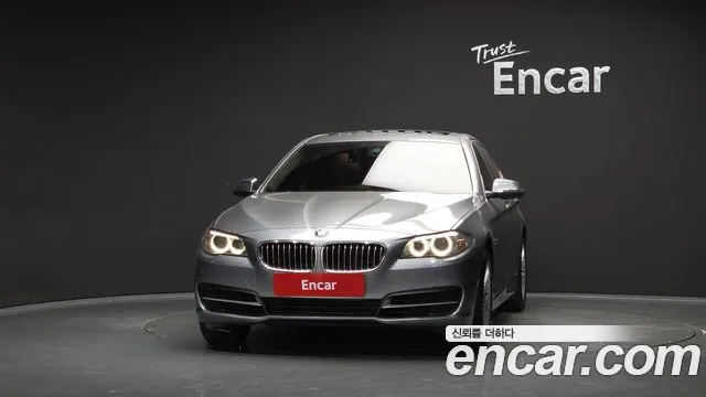 BMW 5-Series 2014 thumb 3