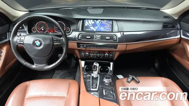 BMW 5-Series 2014 thumb 7