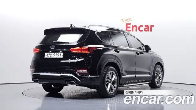 Hyundai Santa Fe 2019 thumb 2