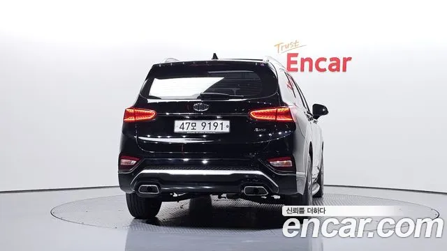 Hyundai Santa Fe 2019 thumb 4
