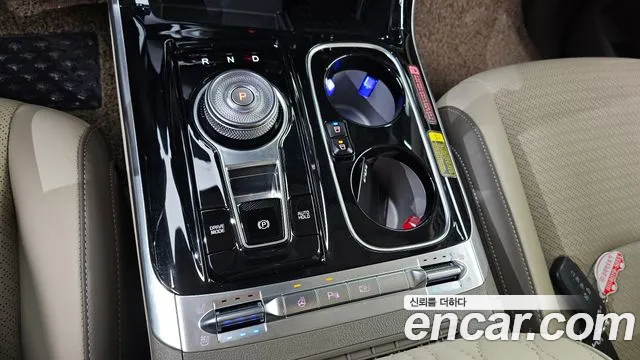 Kia Carnival 2022 thumb 8