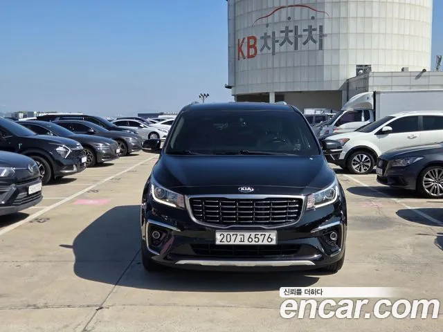Kia Carnival 2019 thumb 12