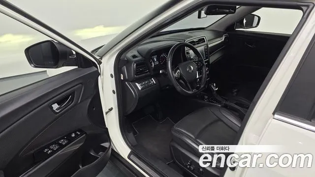 KG_Mobility_Ssangyong TIBOLI 2019 thumb 11