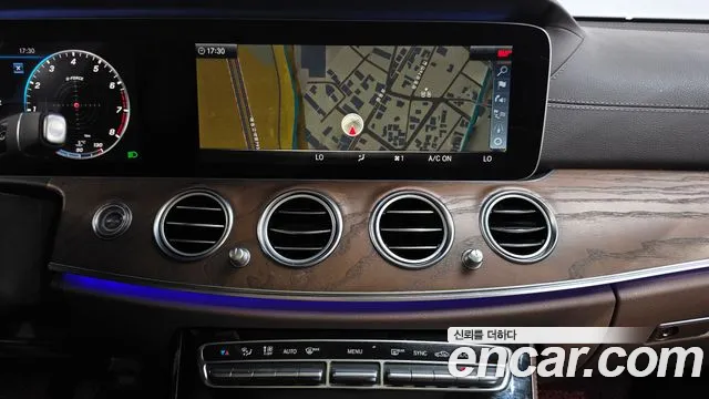Mercedes-Benz E-Класс 2019 thumb 12