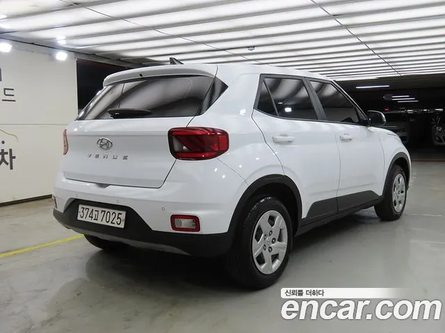Hyundai Venue 2020 thumb 2