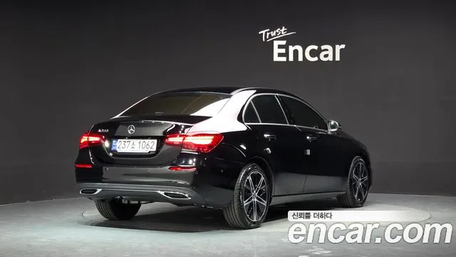 Mercedes-Benz A-Класс 2024 thumb 2