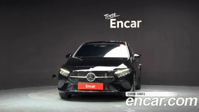 Mercedes-Benz A-Класс 2024 thumb 3