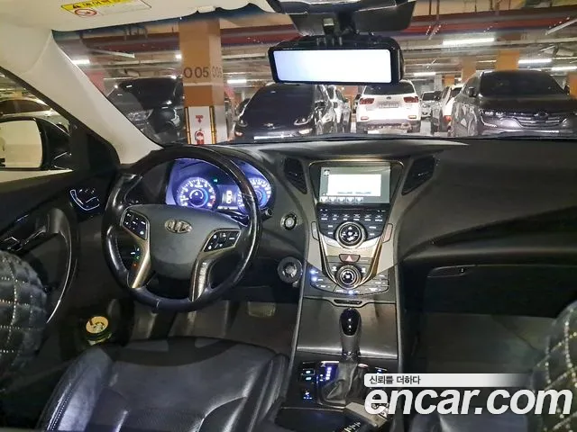 Hyundai Grandeur 2013 thumb 8