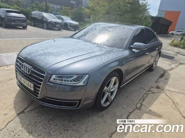 Audi A8 2016 thumb 2