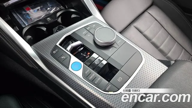 BMW i4 2023 thumb 9