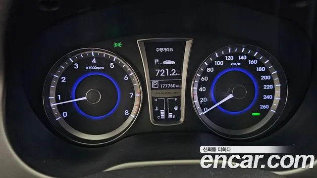 Hyundai Grandeur 2012 thumb 8
