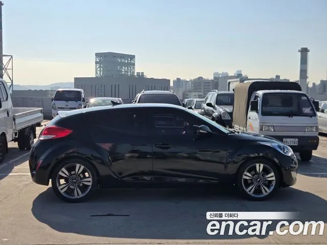 Hyundai Veloster 2012 thumb 3