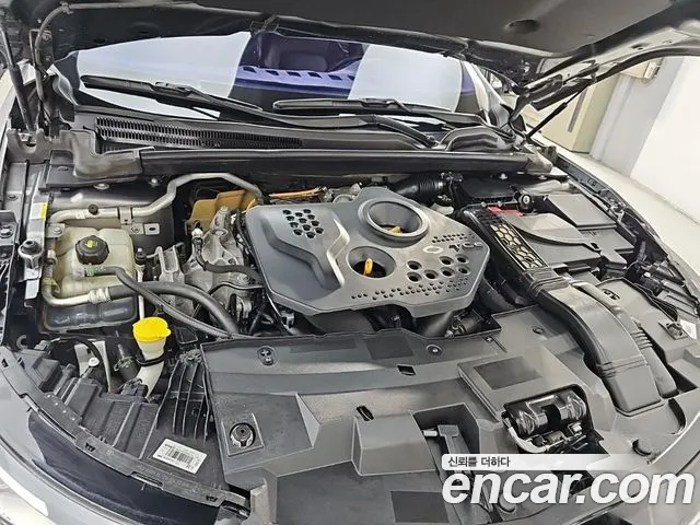 Renault-KoreaSamsung Megane 2016 thumb 6