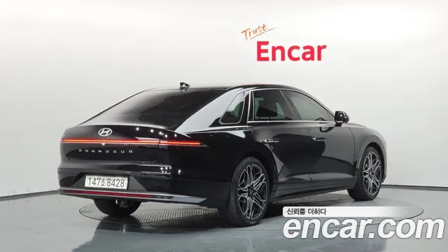 Hyundai Grandeur 2023 thumb 2