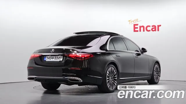 Mercedes-Benz S-Класс 2023 thumb 2