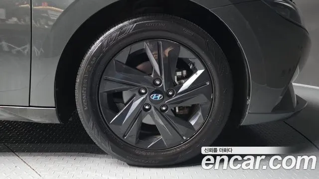 Hyundai Avante 2020 thumb 4
