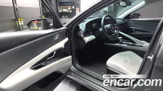 Hyundai Avante 2020 thumb 9