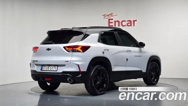 ChevroletGMDaewoo TrailBlazer 2021 thumb 2
