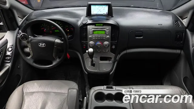 Hyundai Starex 2015 thumb 6