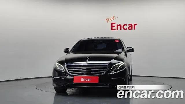 Mercedes-Benz E-Класс 2020 thumb 3