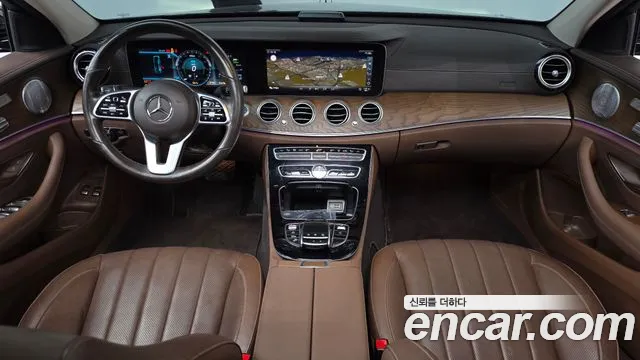 Mercedes-Benz E-Класс 2020 thumb 7