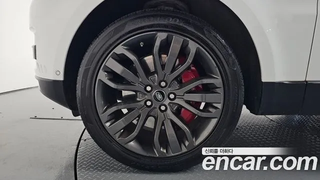Land Rover Range Rover Sport 2017 thumb 5